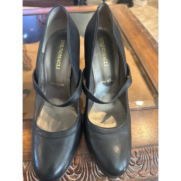 Women’s Bruno Magli Black Italian Mary Jane Heels. Size 40 ( 9 ) - Picture 3 of 6
